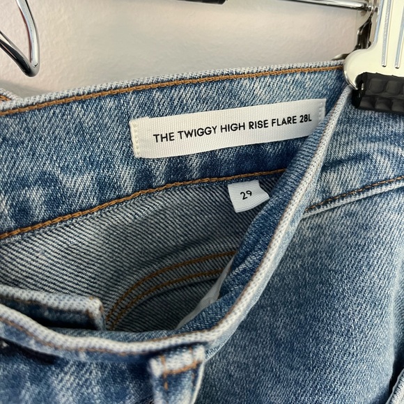 Aritzia Denim Forum Twiggy High Rise Flare - Picture 7 of 9